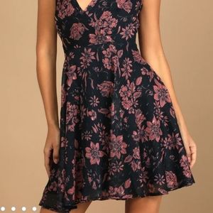 NWT Floral Lulu dress size XS